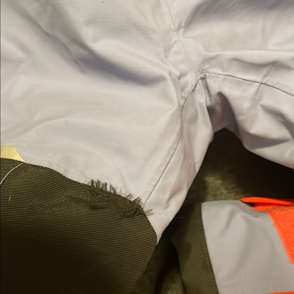 Helly Hansen Kids Ski/snow Pants age 3 - Picture 5 of 5